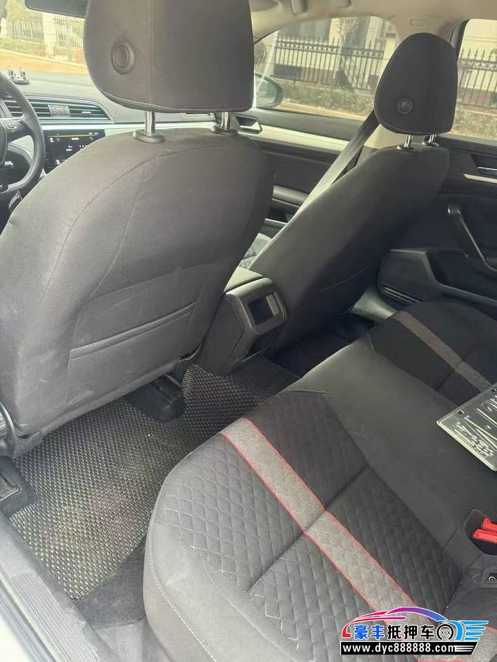 22年大众凌渡轿车抵押车出售