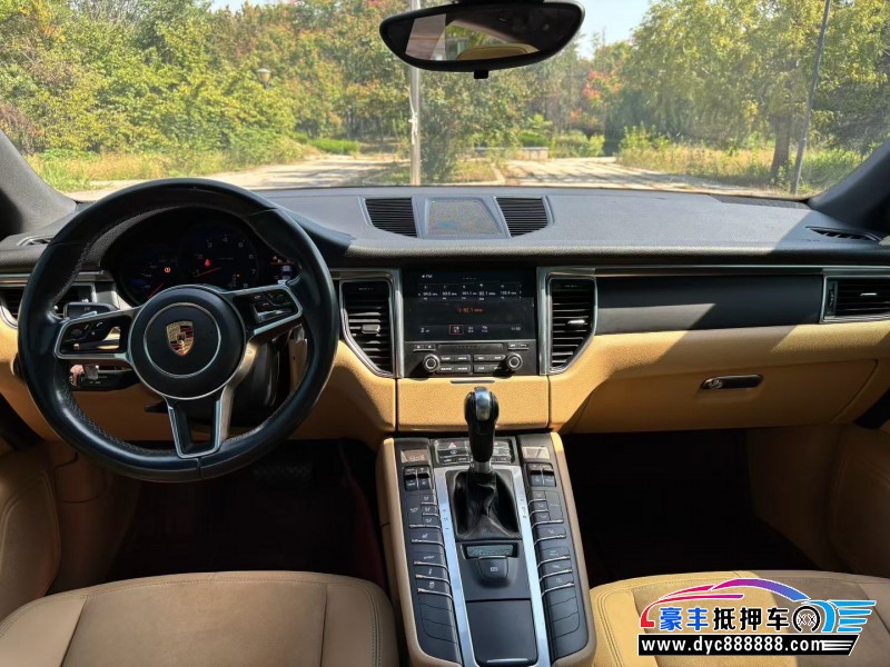 17年保时捷Macan迈凯轿车抵押车出售
