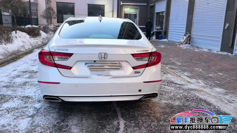 20年本田雅阁轿车抵押车出售