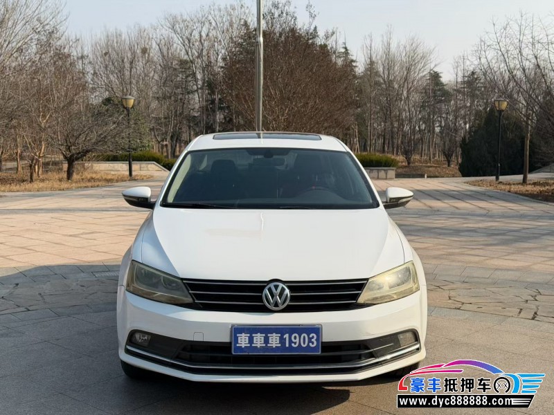 19年大众速腾轿车抵押车出售