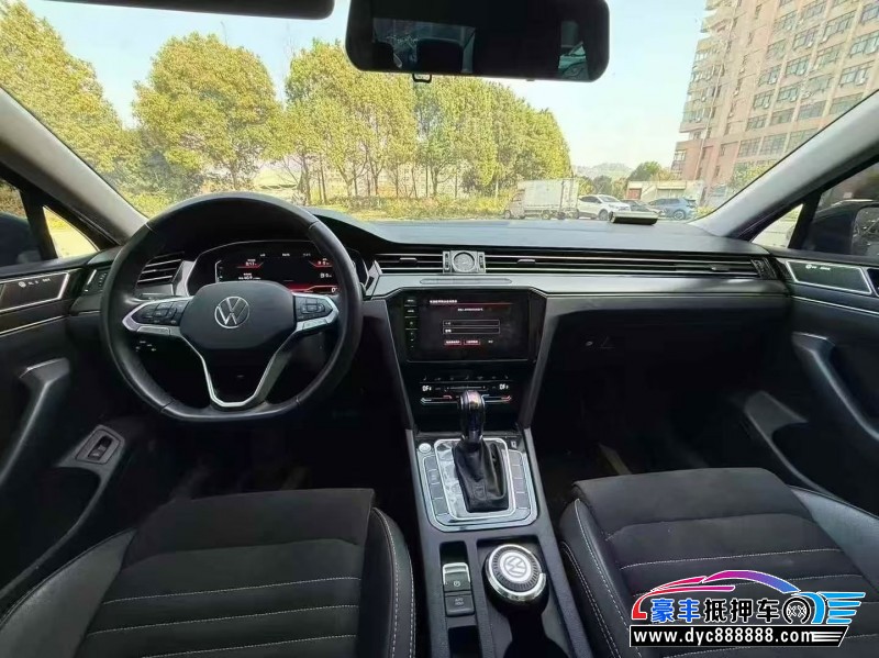 22年大众迈腾轿车抵押车出售