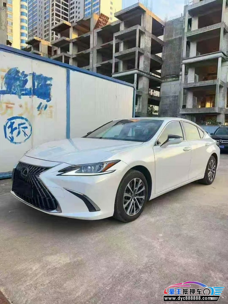 24年雷克萨斯ES轿车抵押车出售