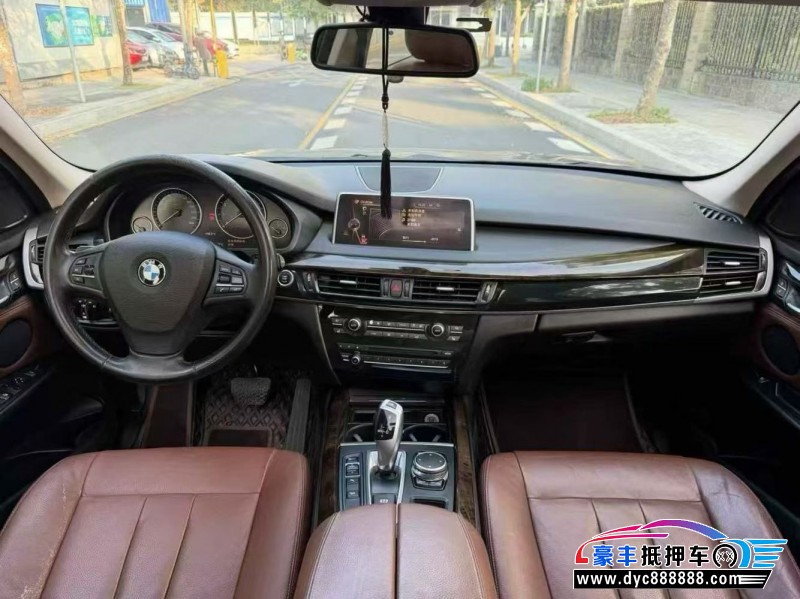 15年宝马X5轿车抵押车出售