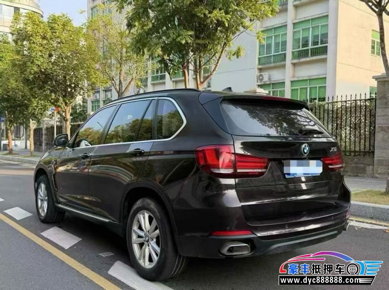 15年宝马X5轿车抵押车出售