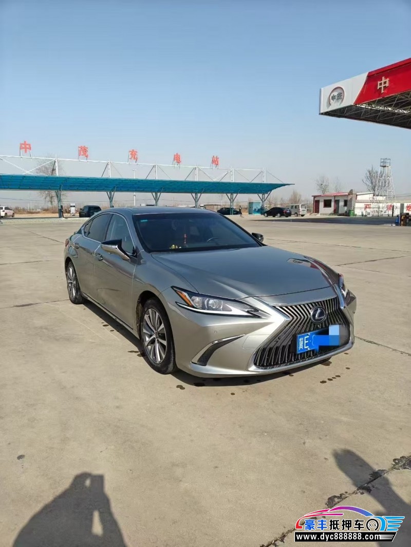 20年雷克萨斯ES轿车抵押车出售
