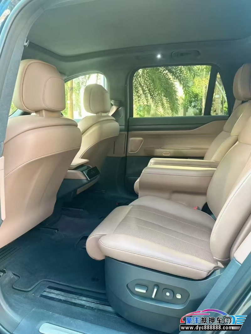 25年蔚来ES8轿车抵押车出售