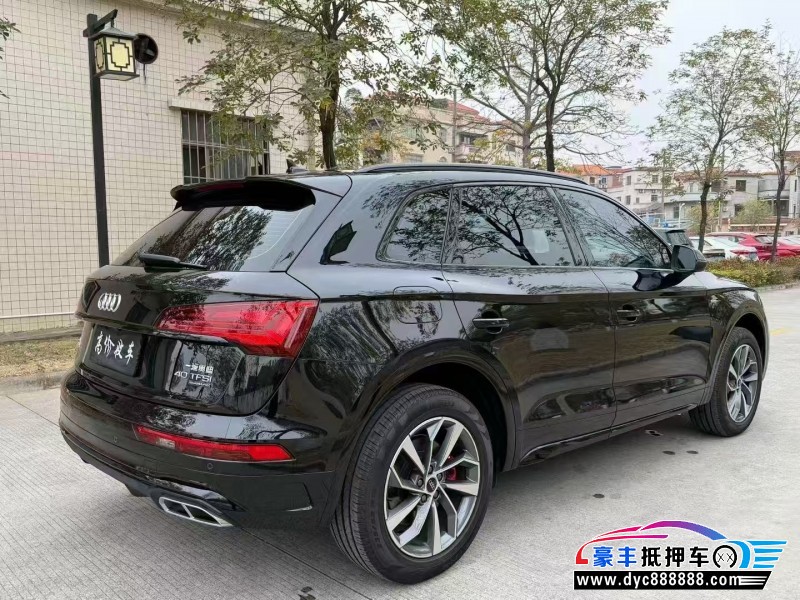 25年奥迪Q5轿车抵押车出售