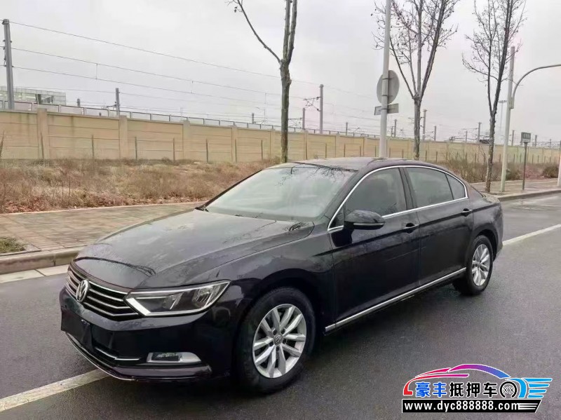 17年大众迈腾轿车抵押车出售