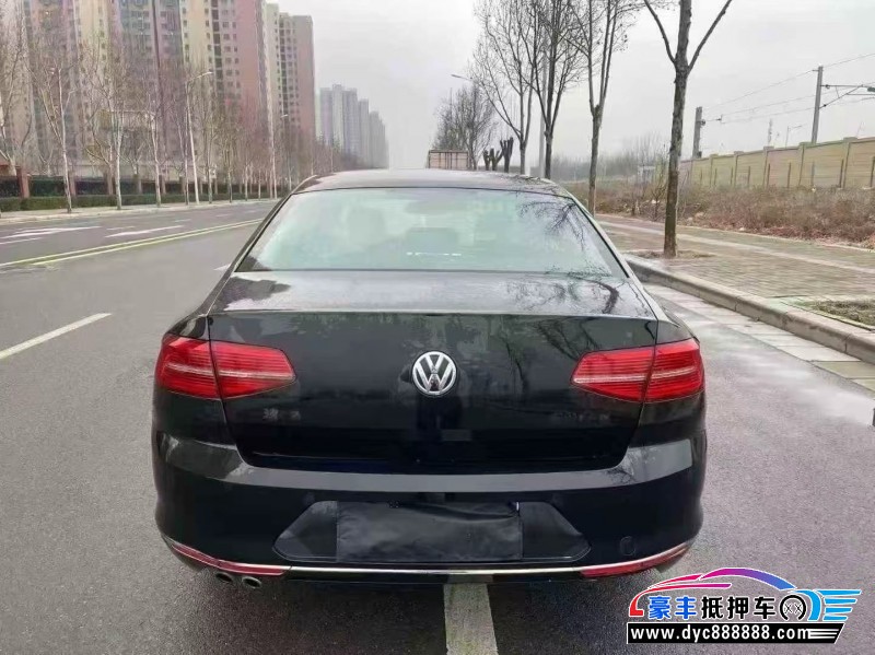 17年大众迈腾轿车抵押车出售