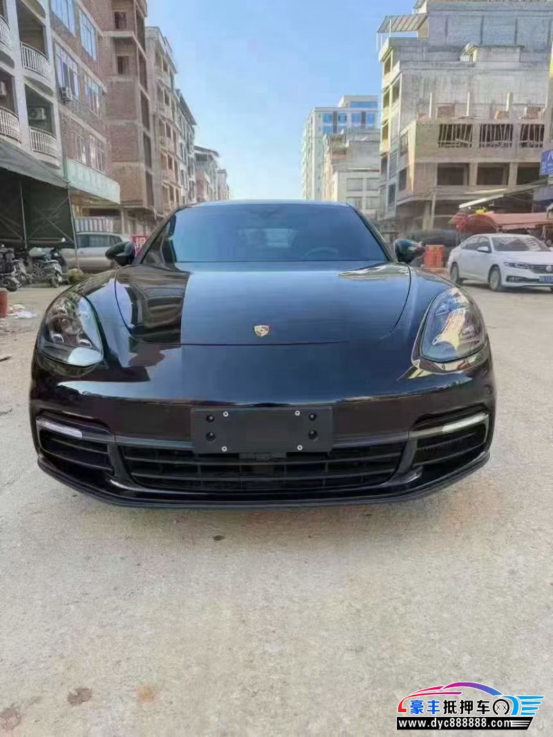 抵押车出售20年保时捷帕纳梅拉轿车