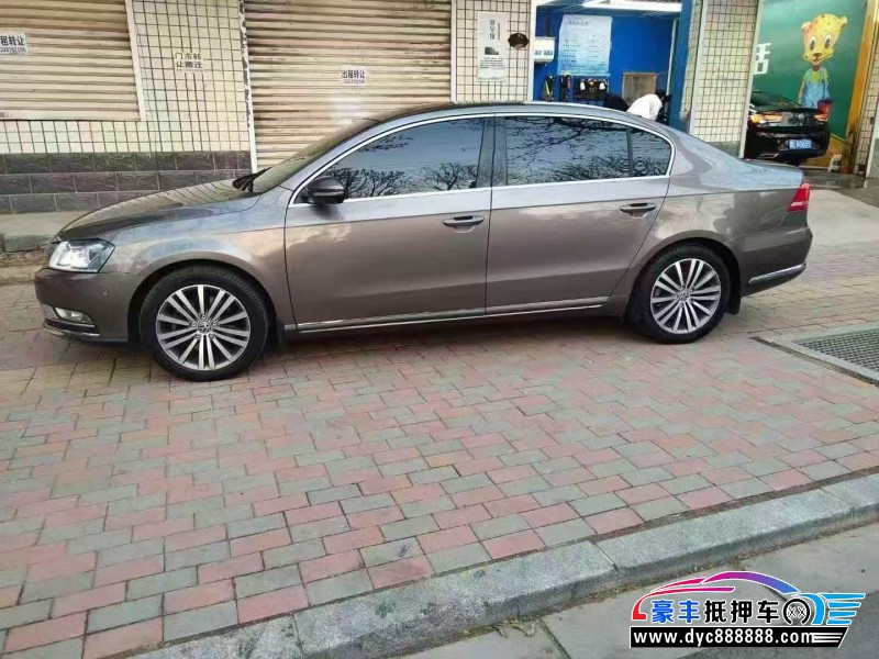 15年大众迈腾轿车抵押车出售