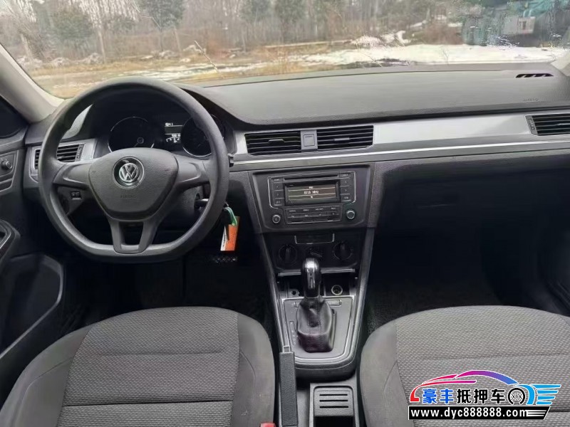 21年大众宝来轿车抵押车出售