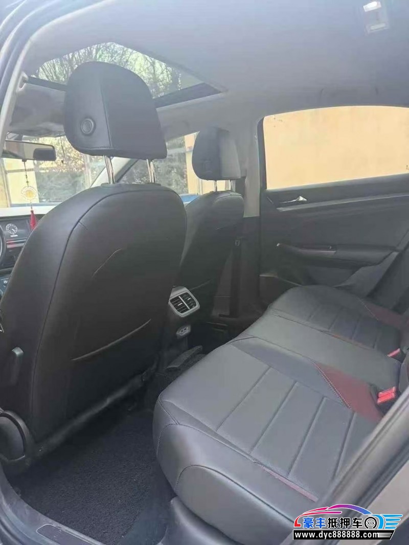 20年大众宝来轿车抵押车出售