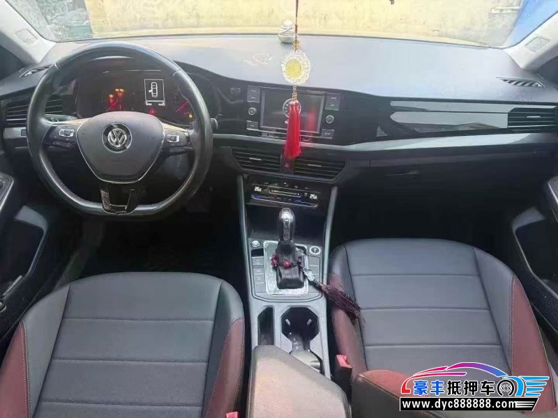 20年大众宝来轿车抵押车出售