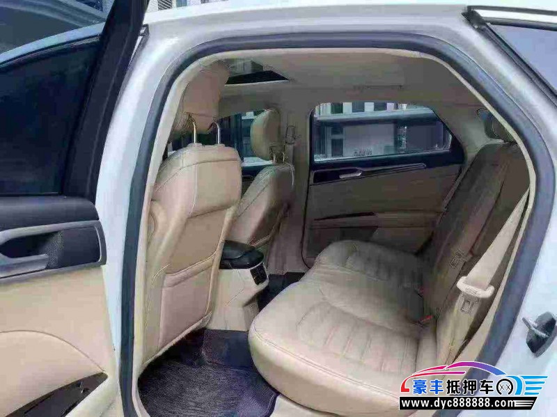 14年福特蒙迪欧轿车抵押车出售