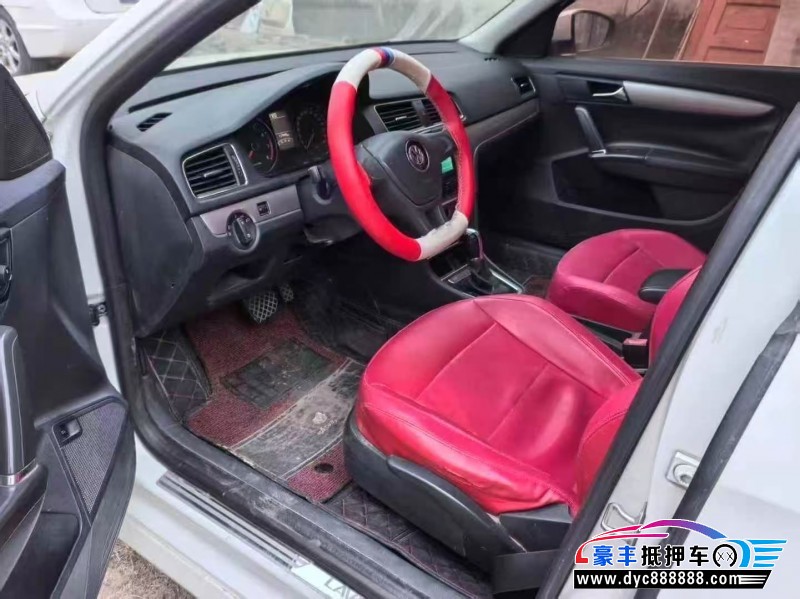 16年大众朗逸轿车抵押车出售