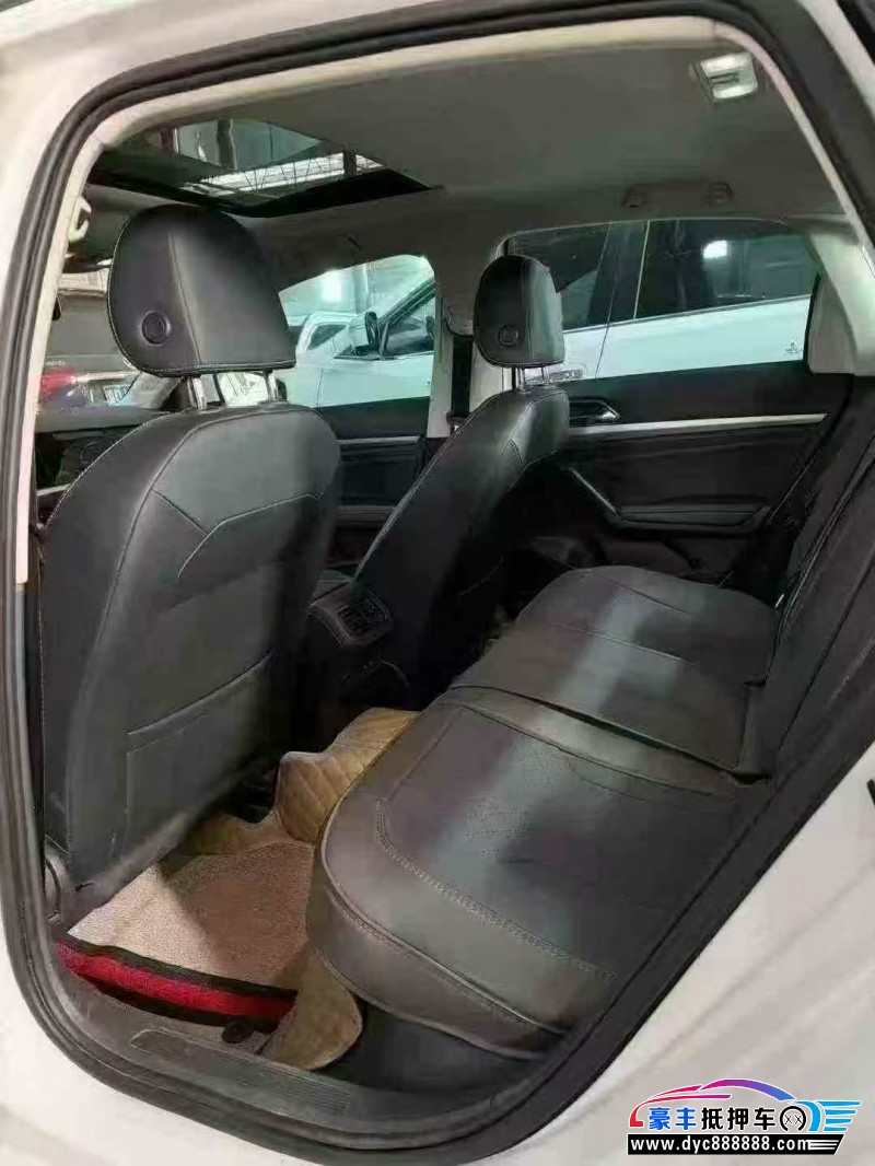 21年大众朗逸轿车抵押车出售