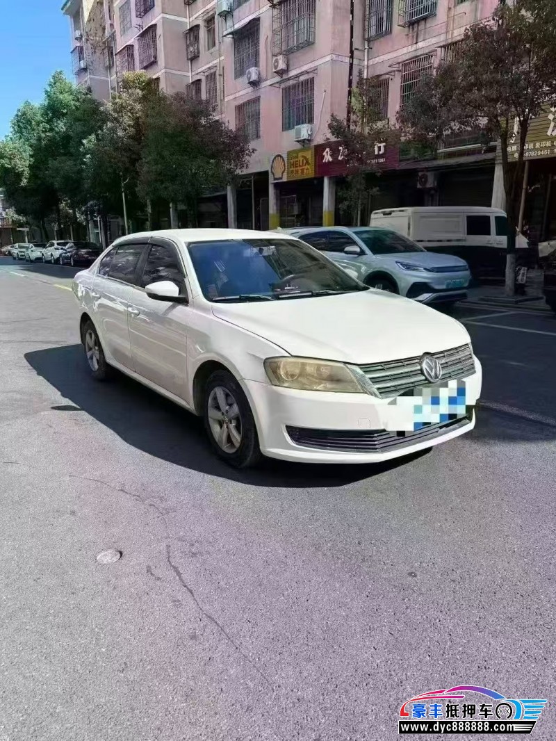 17年大众朗逸轿车抵押车出售