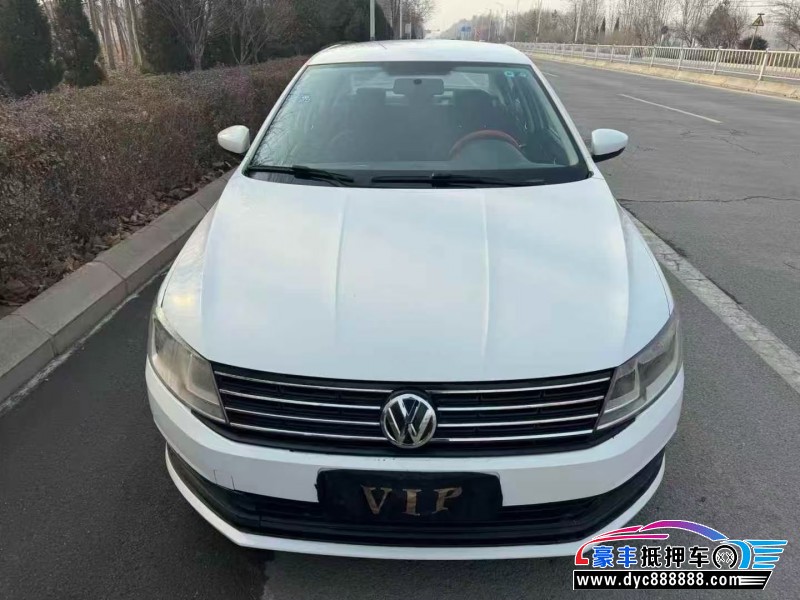 抵押车出售18年大众朗逸轿车