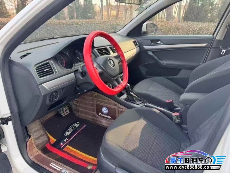 18年大众朗逸轿车抵押车出售