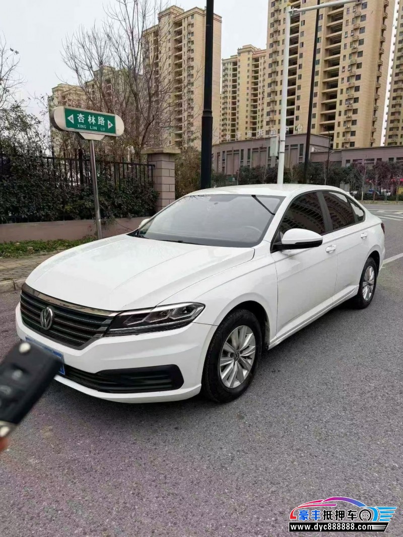 21年大众朗逸轿车抵押车出售