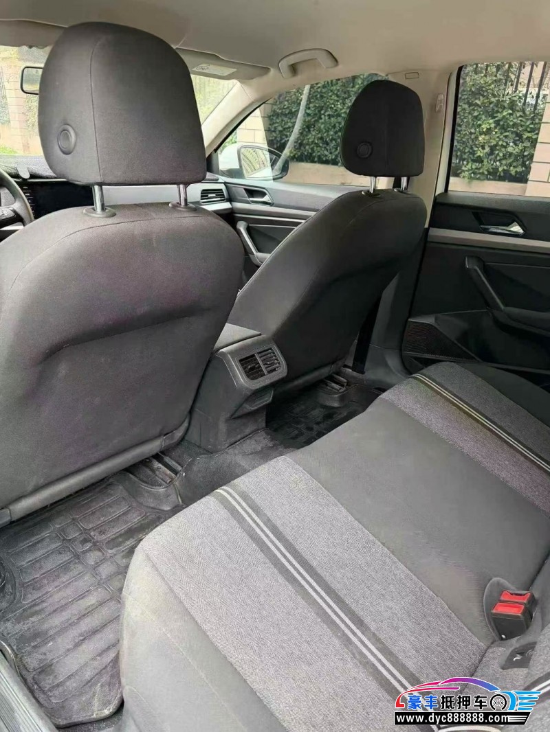 21年大众朗逸轿车抵押车出售