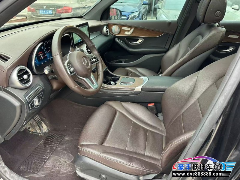 21年奔驰GLCSUV抵押车出售