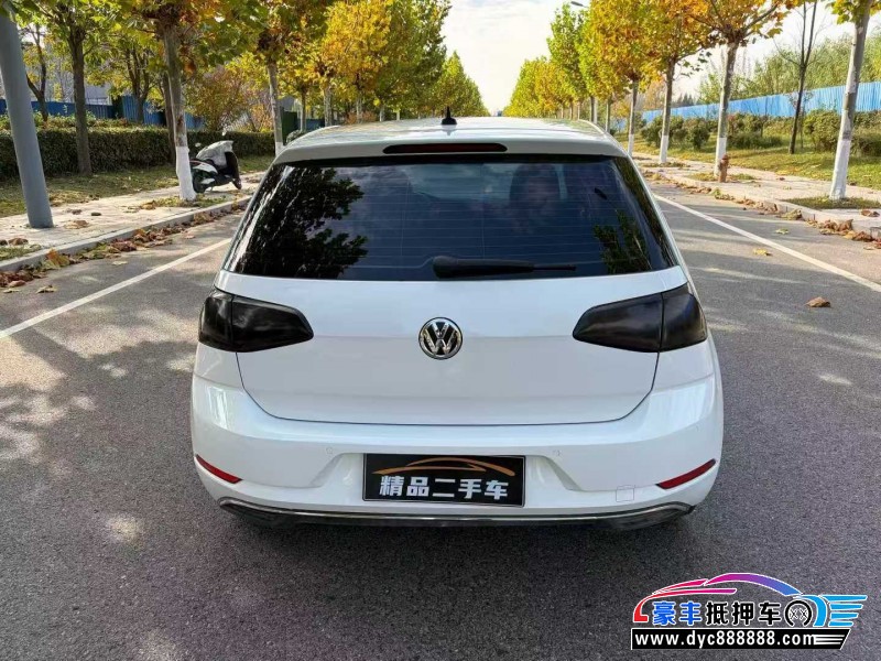 19年大众高尔夫轿车抵押车出售