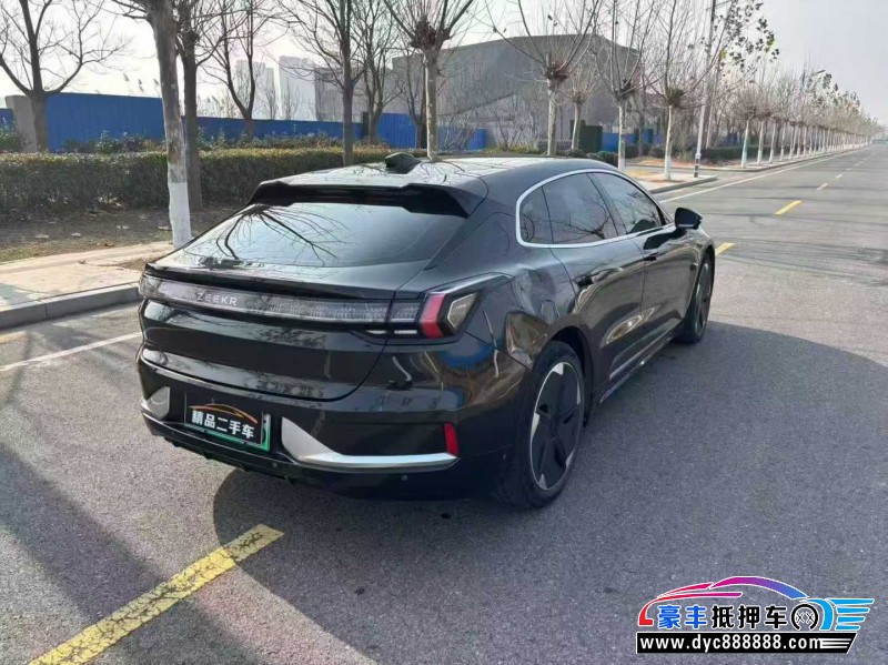 22年极氪001轿车抵押车出售