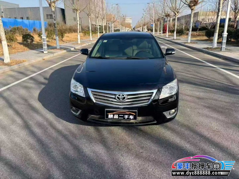 抵押车出售10年丰田凯美瑞轿车