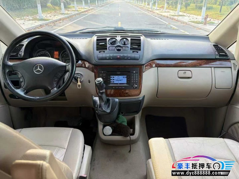 14年奔驰唯雅诺MPV抵押车出售