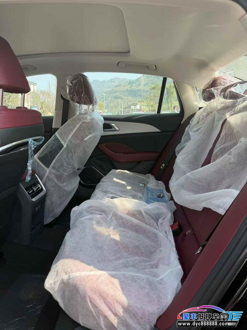 25年红旗H5轿车抵押车出售