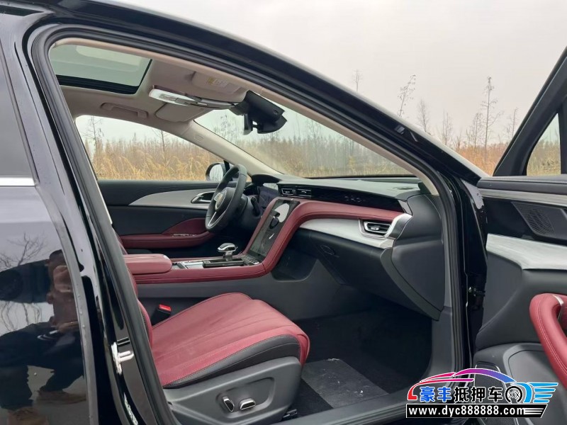 25年红旗H5轿车抵押车出售