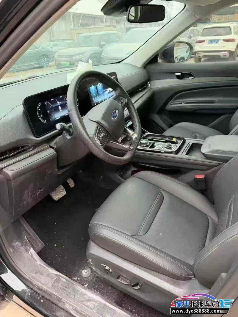 23年福特领睿轿车抵押车出售