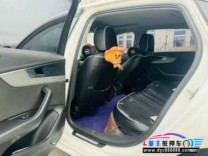 18年奥迪A4L轿车抵押车出售