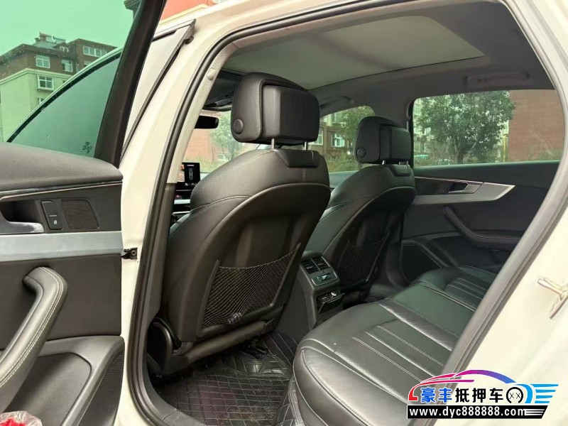 23年奥迪A4L轿车抵押车出售