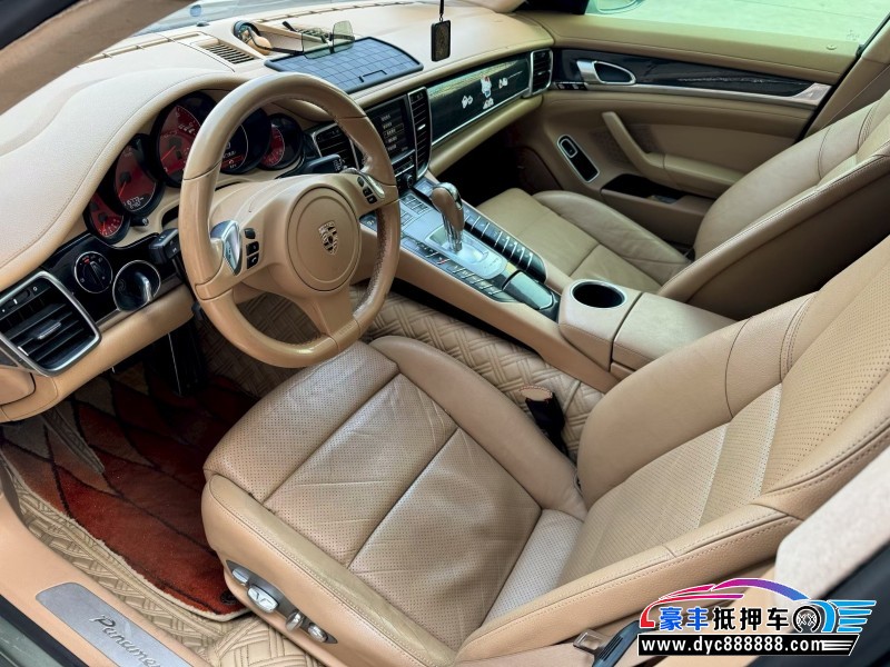 13年保时捷帕纳梅拉轿车抵押车出售