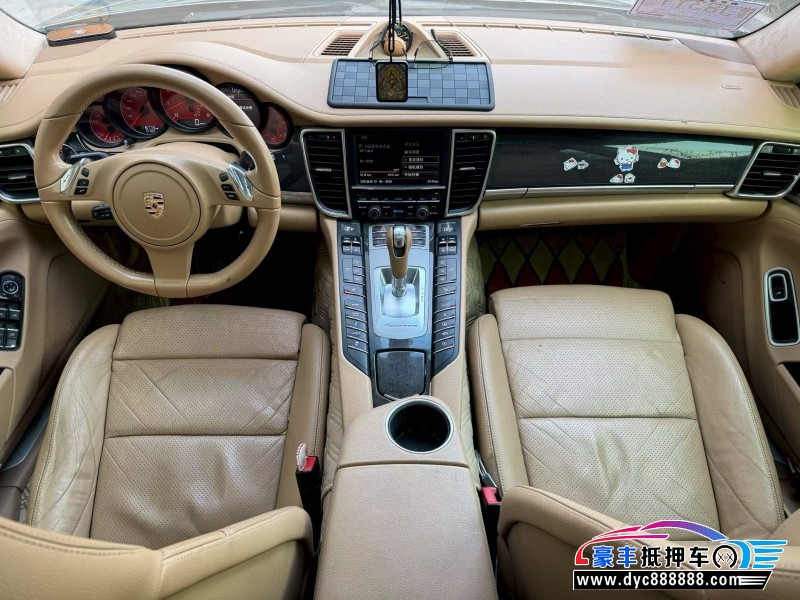 13年保时捷帕纳梅拉轿车抵押车出售