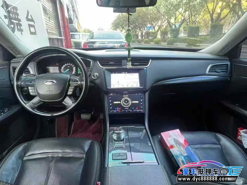 17年福特金牛座轿车抵押车出售