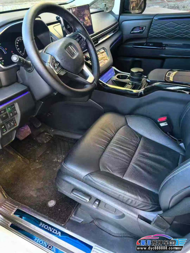 24年本田艾力绅轿车抵押车出售