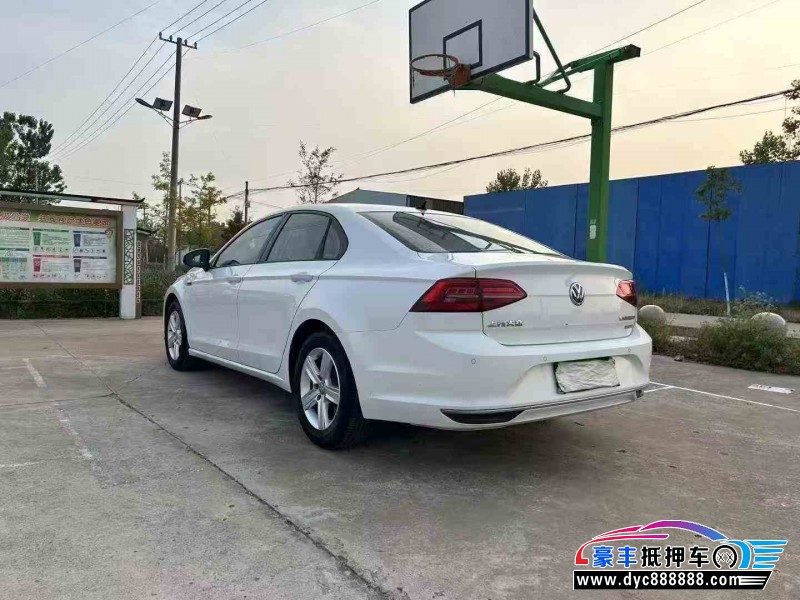 19年大众凌渡轿车抵押车出售