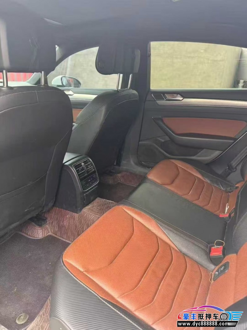 19年大众CC轿车抵押车出售