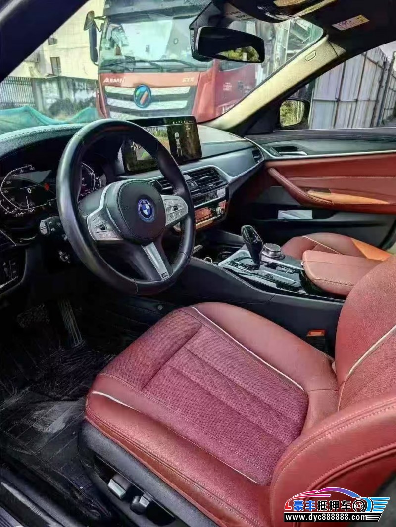 24年宝马5系轿车抵押车出售