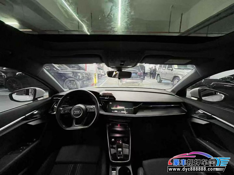 24年奥迪A3轿车抵押车出售