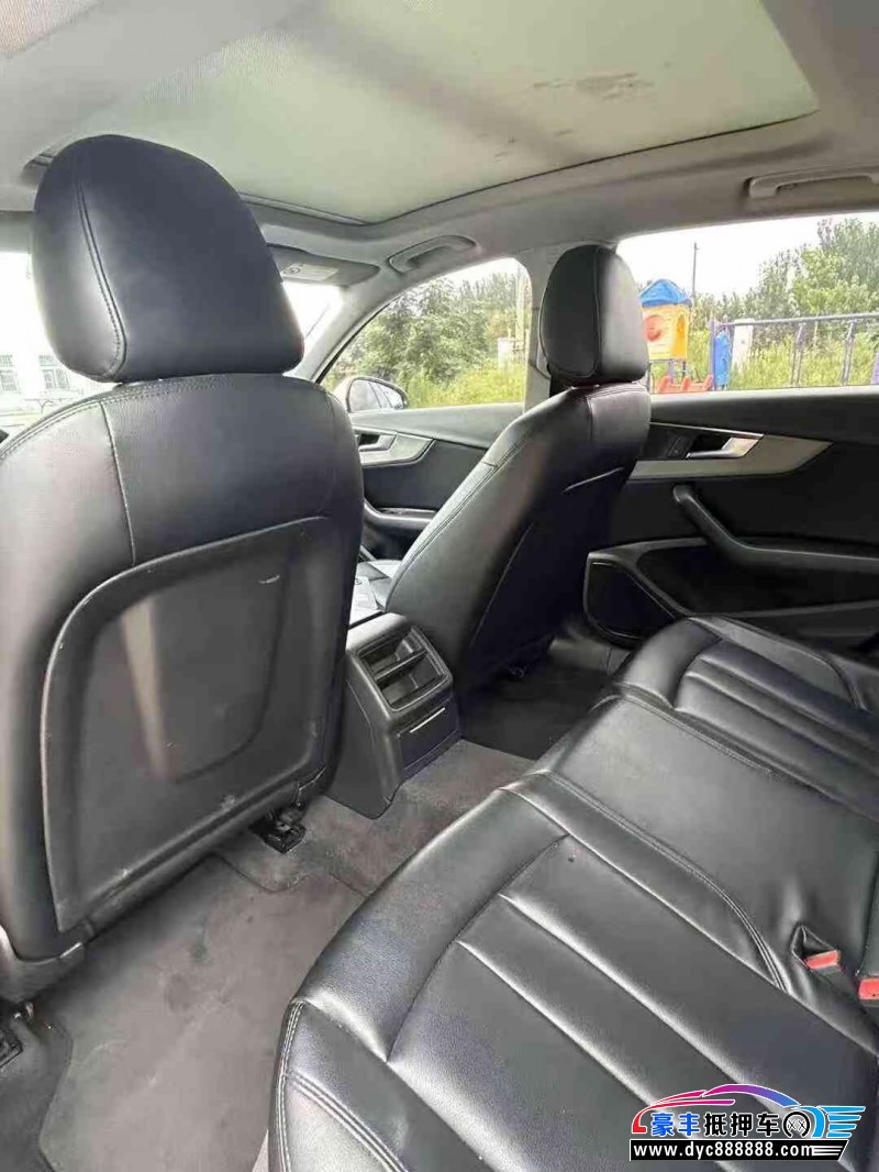 20年奥迪A4L轿车抵押车出售