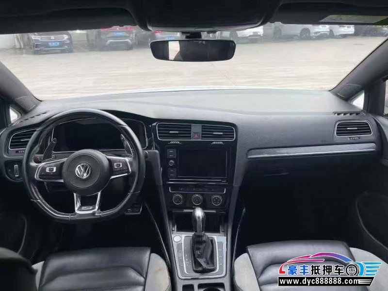 19年大众高尔夫轿车抵押车出售