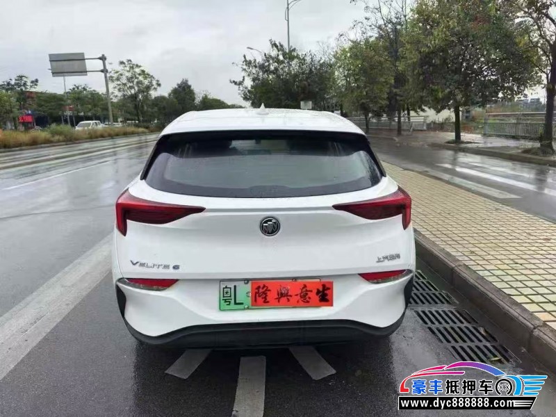 24年别克微蓝轿车抵押车出售