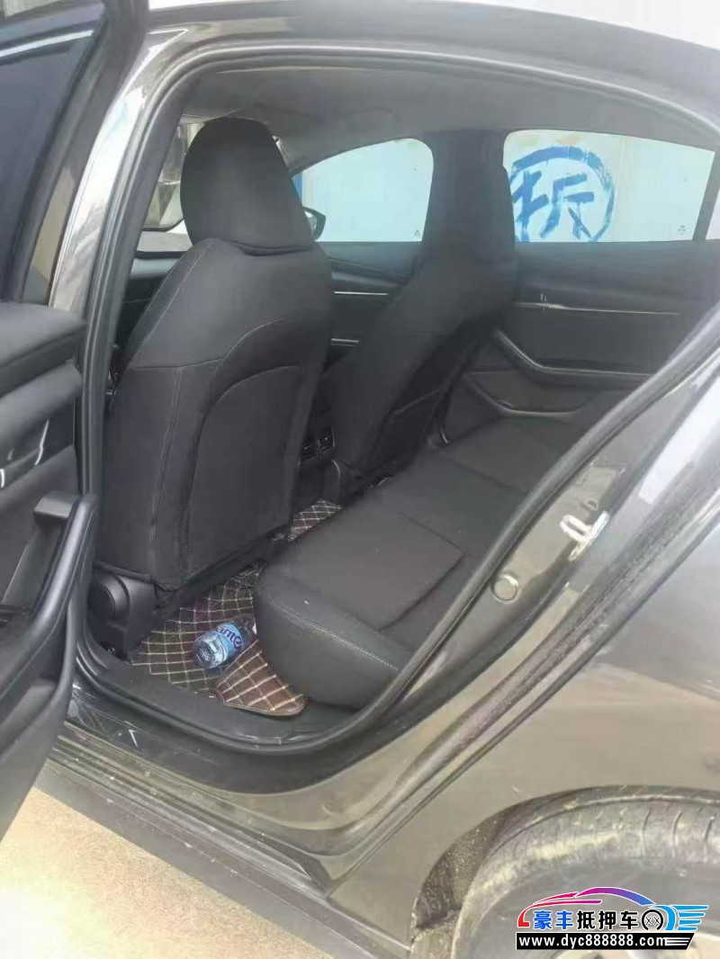 22年马自达昂克赛拉轿车抵押车出售