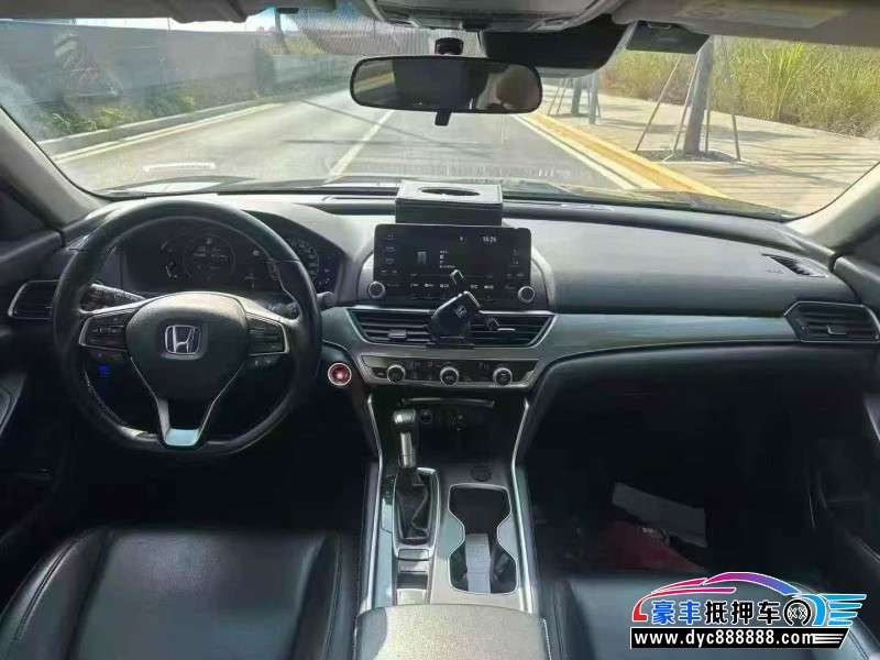 21年本田雅阁轿车抵押车出售