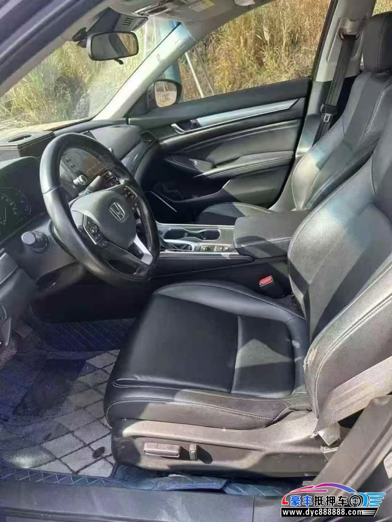 21年本田雅阁轿车抵押车出售